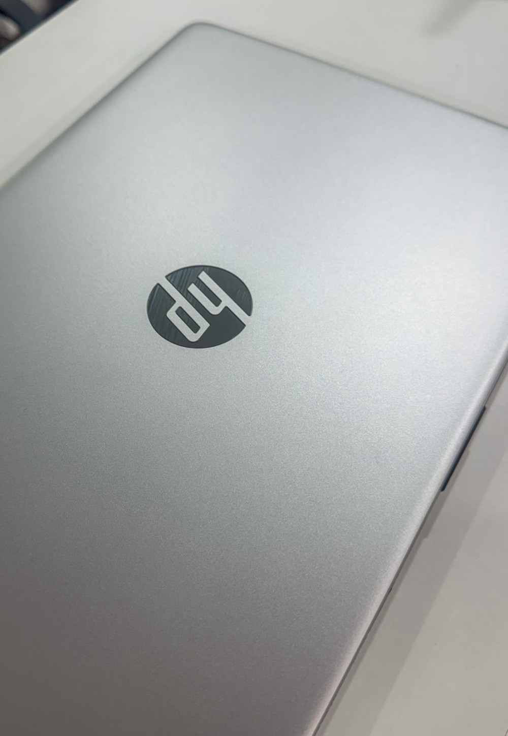 (Recondicionado) HP 15S Intel Core i3-1115G4 16GB 256GB NVME 15.6" FullHD Teclado PT